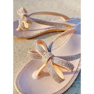 𝙉𝙚𝙬 𝙄𝙣!🖤💎Bow In Jewel Jelly Thong Sandal